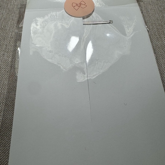 Little Poppy Co - Brown Fuzzy Bow Clip - Picture 3 of 3